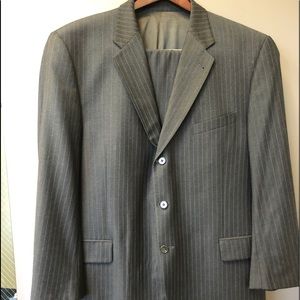 Men’s Suit